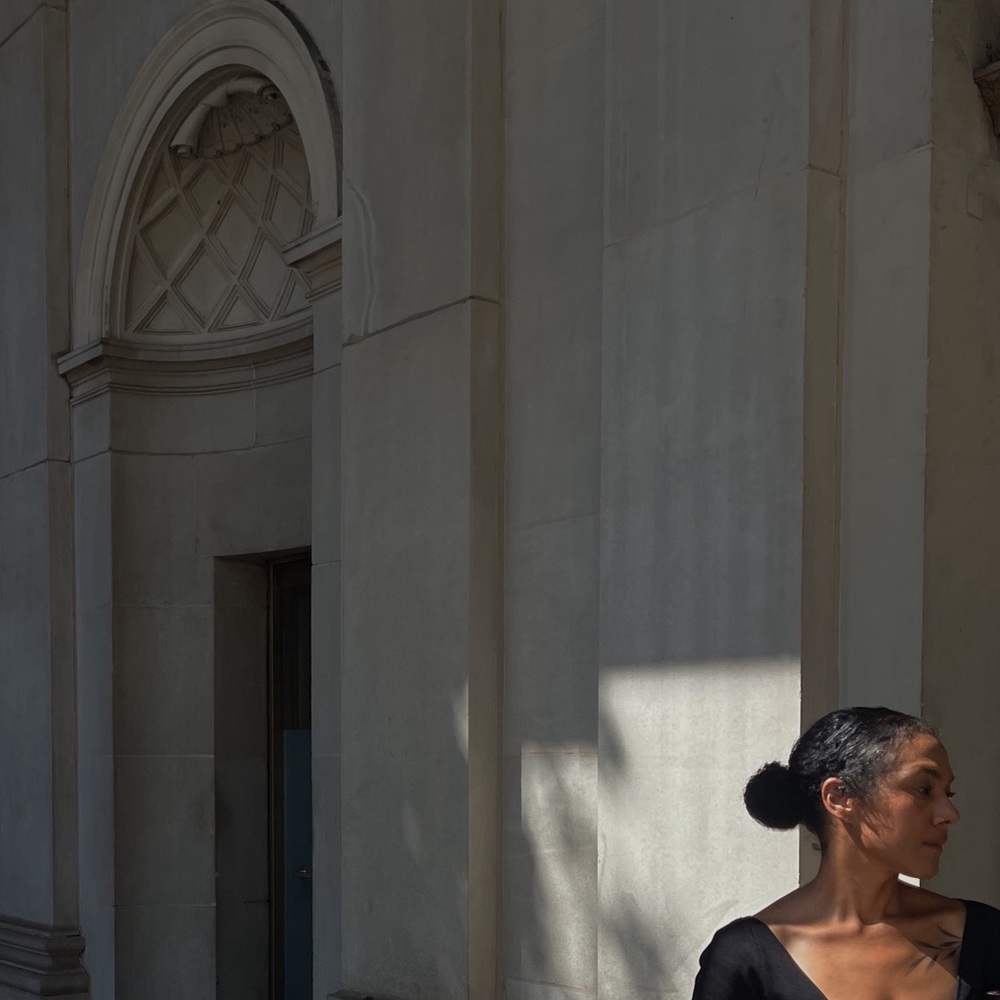 •  P O S H E R  •